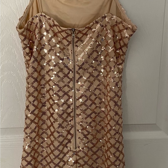 Pretty Little thing sequence gold dress! Size 2 - Picture 3 of 12